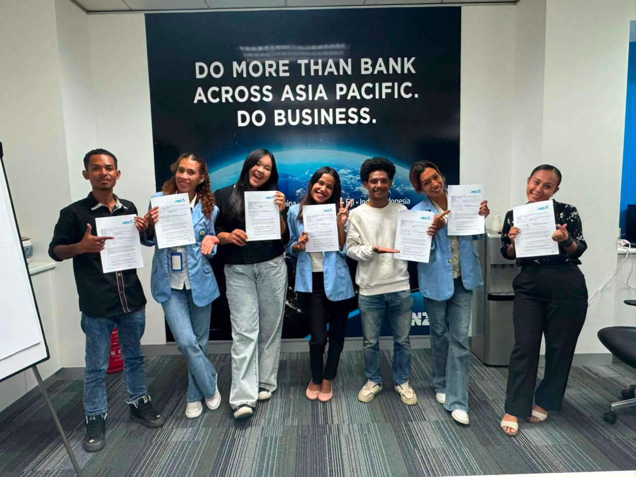 Universidade Nacional Timor Lorosa’e (UNTL) nia Visereitora Para os Assuntos Estudantís (VRAE) 