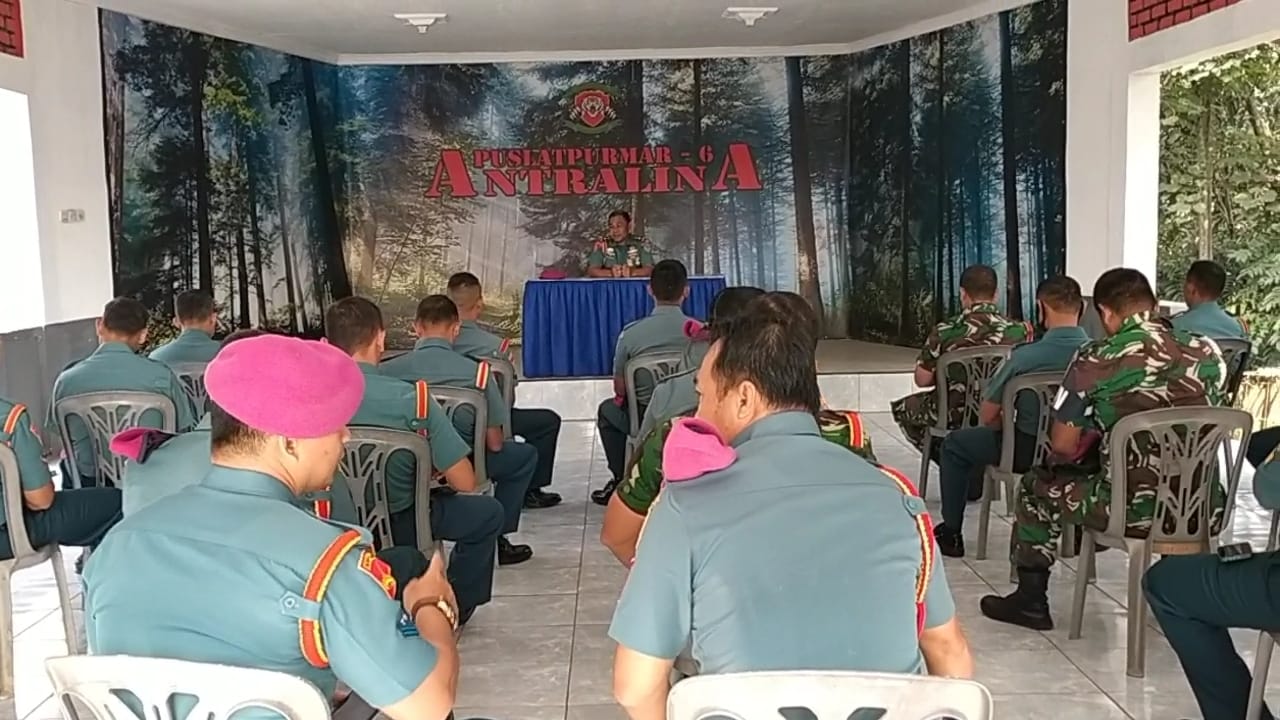 Pasops Puslatpurmar-6 Antralina Ambil Jam Komandan Penegasan Kembali Kepada Seluruh Anggota