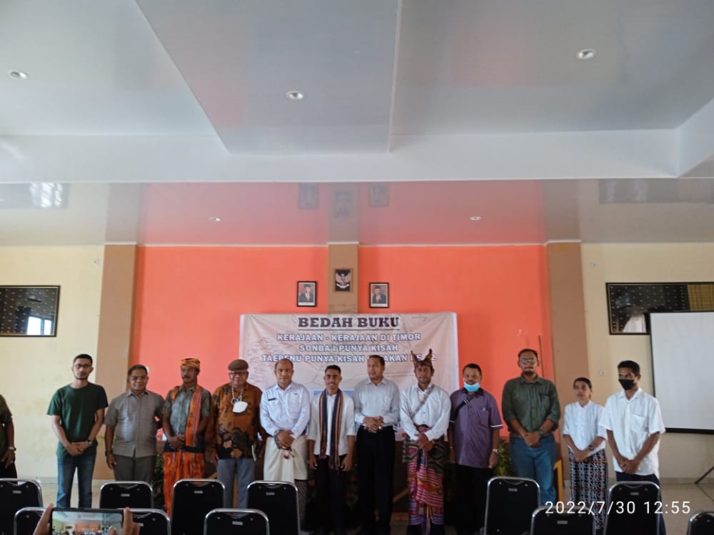 Kegiatan Bedah Buku Yang Ditulis Oleh Jefry Sine, Mahasiswa Asal UKAW Kupang