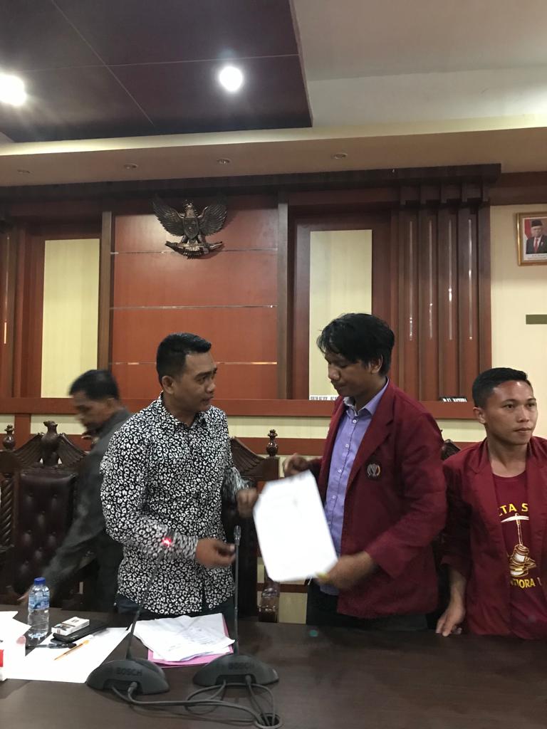 Tolak Harga BBM Masih Terus Bergulir Dari Kalangan Mahasiswa dan Masyarakat di Sultra.