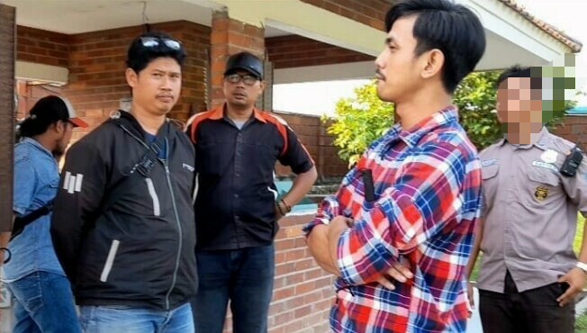 Oknum Security PT Pan Asia 'LARANG' Beberapa Wartawan Meliput Sidak Komisi III DPRD Kabupaten Lebak.