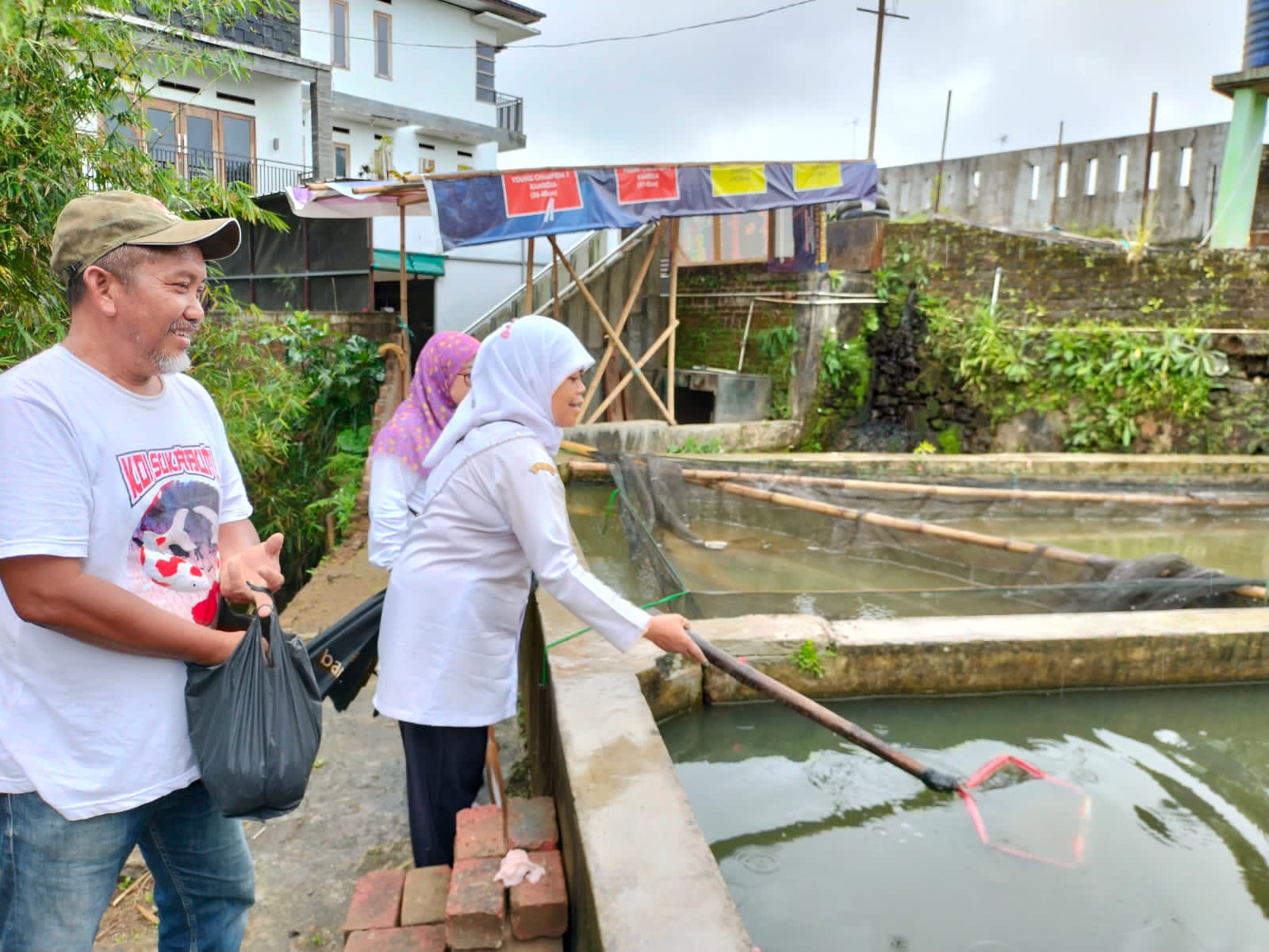 Kadis Perikanan Harapkan Sukabumi Dapat Dorong Pengembangan Peluang Pasar Koi Slayer Hingga Export