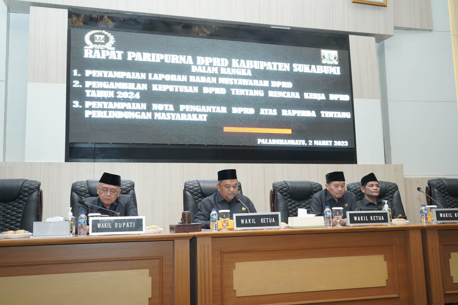 Paripurna DPRD Kabupaten Sukabumi Kedua Menyusun dan Menyepakati Dua Agenda