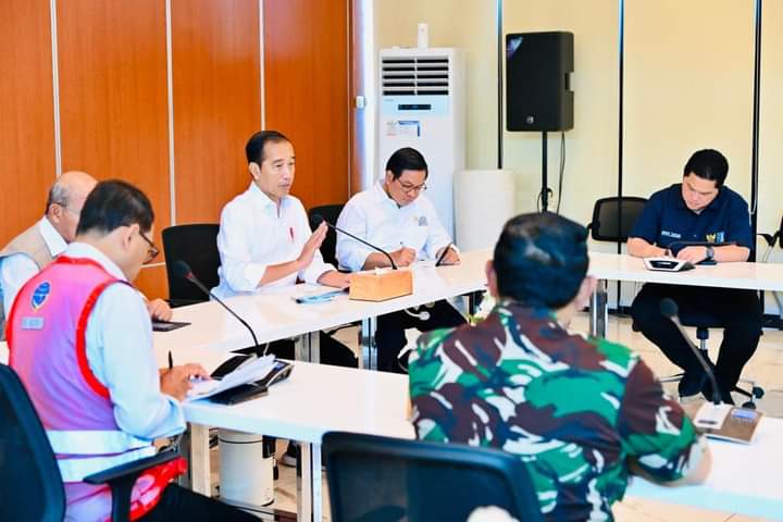 Presiden Jokowi Pimpin Ratas Persiapan Mudik Lebaran Tahun 2023 Di Pelabuhan Merak