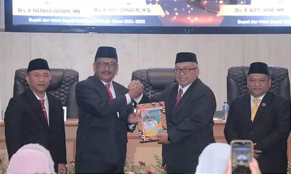DPRD Gelar Serah Terima Jabatan Bupati Lama Dan Bupati Baru Kabupaten Sukabumi