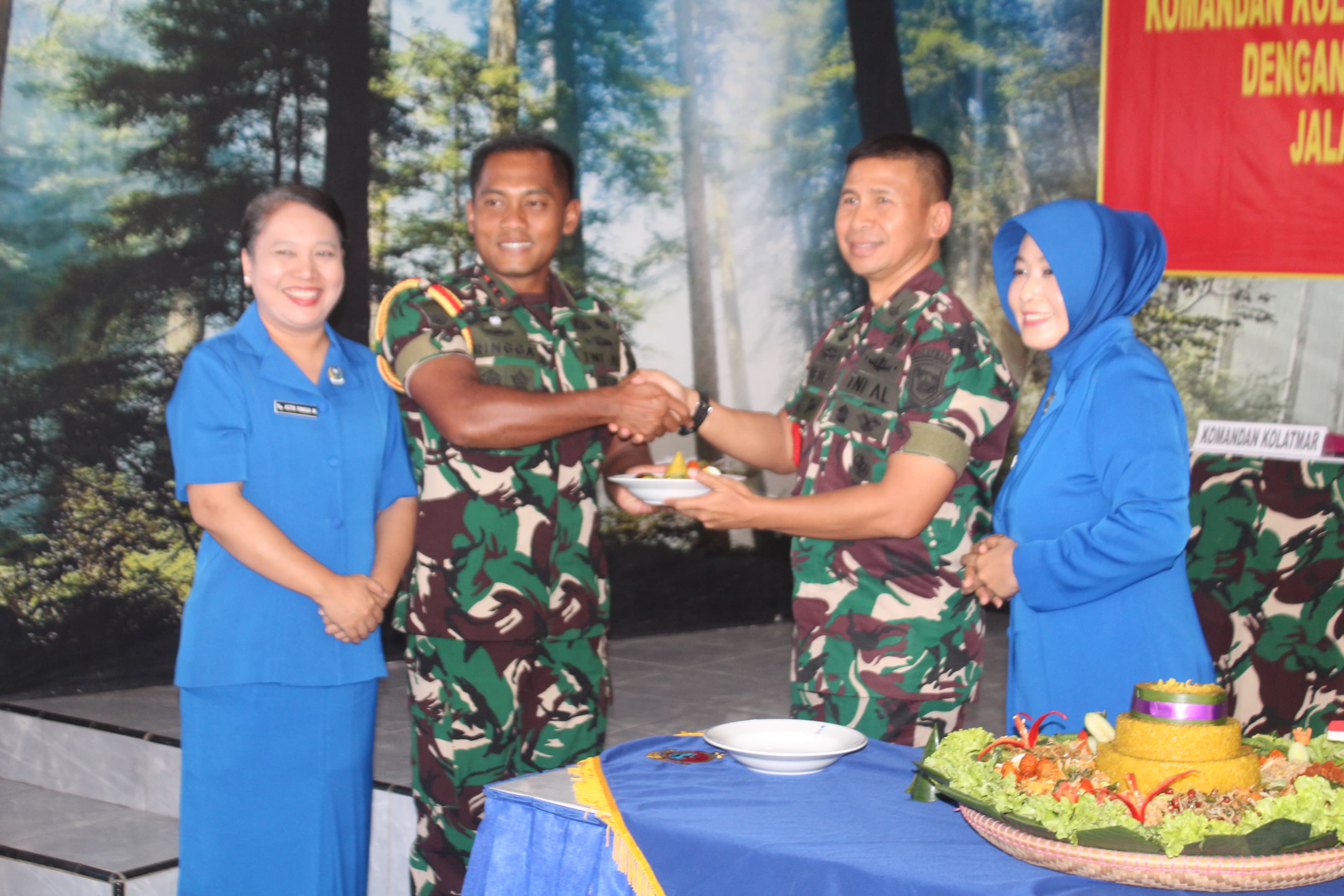 Puslatpurmar 6 Antralina Terima Kunjungan Komandan Kolatmar Bersama Ketua Jalasenastri Cabang 5 PG Kormar