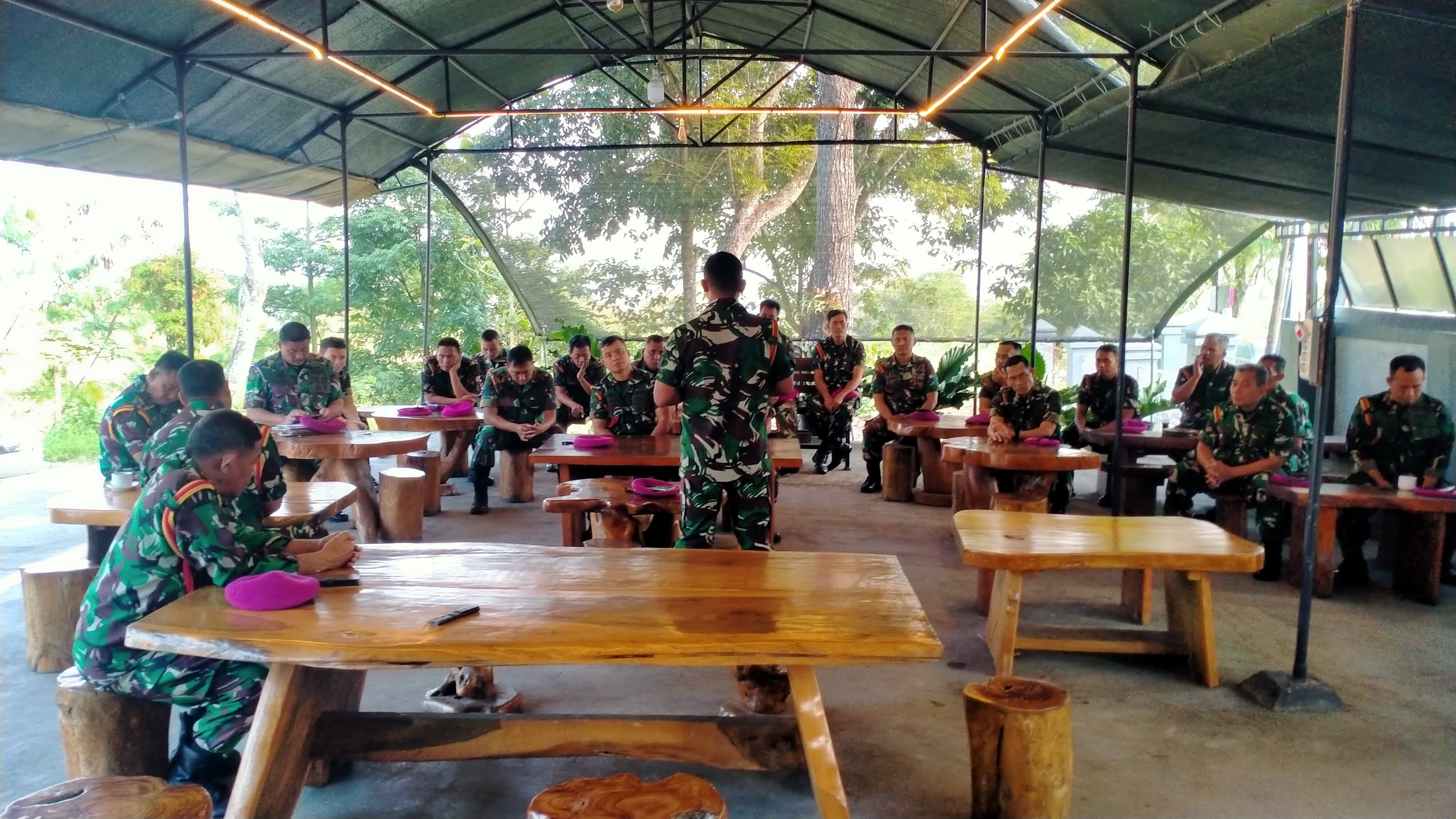 Puslatpurmar 6 Jampangtengah Gelar Kauseri Agama Perkuat Mental dan Spiritual Prajurit