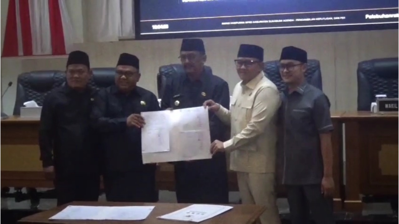 Dua Perda Disepakati Dalam Paripurna DPRD Kabupaten Sukabumi