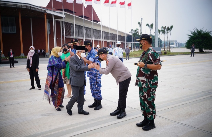 Bertolak ke Singapura, Wapres Akan Bertemu Wakil PM Singapura.