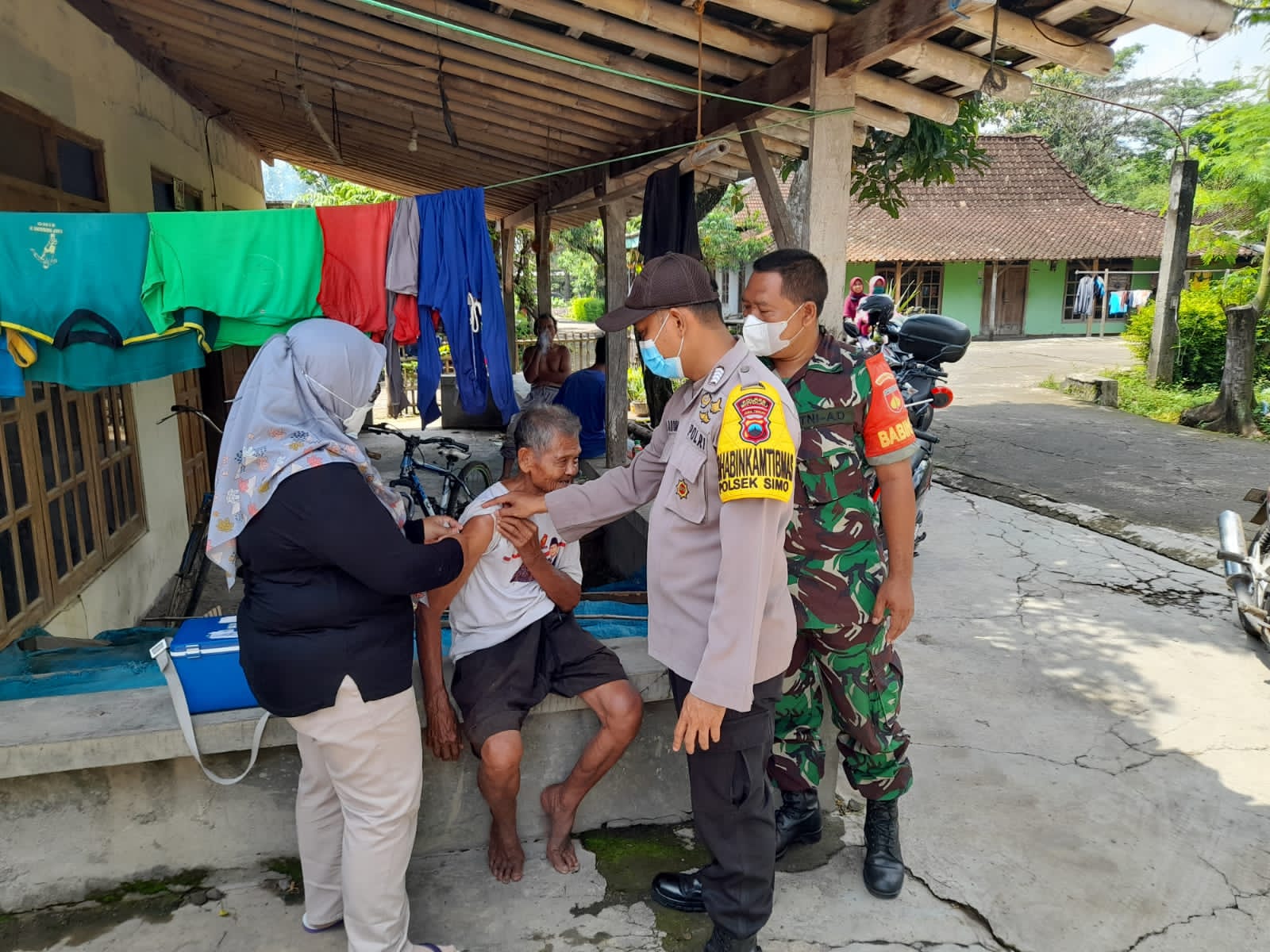 Bersinergi, Tiga Pilar Sisir Dusun Pengkol Simo