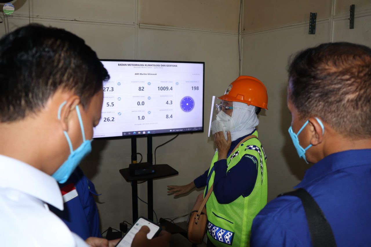 BMKG Minta Operator Kapal Tak Bandel Berlayar, Cuaca Lagi Ekstrim