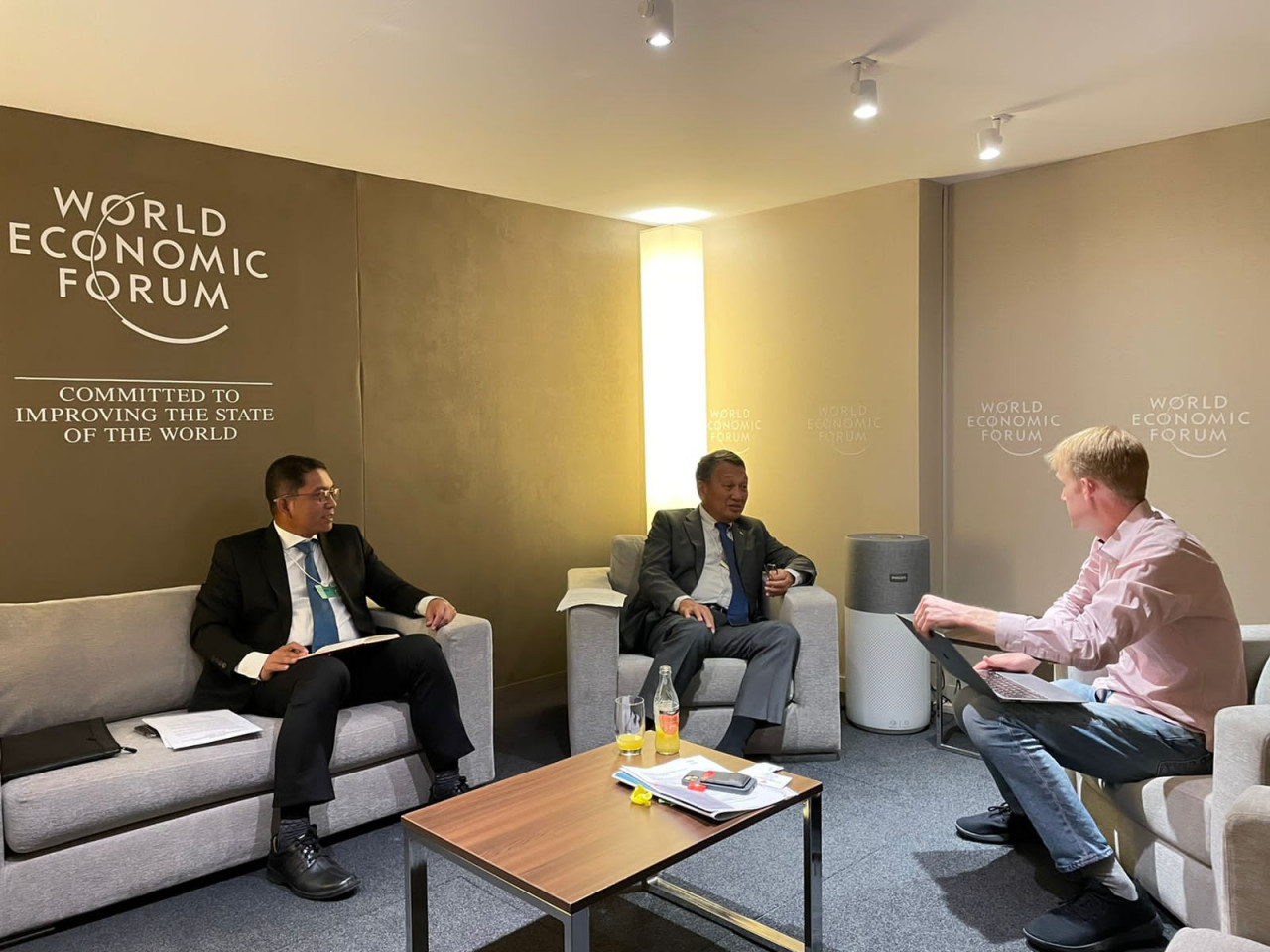 Menteri ESDM Bertemu Bos Planet Labs di Davos Swiss, Bicarakan Hal Ini